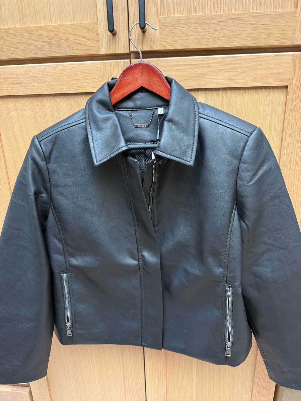 Chicos Blk Soft Faux Leather zip Front Jkt